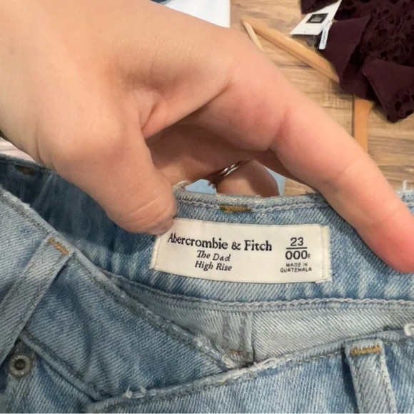 Abercrombie & Fitch High Rise Dad Jean Light With Criss-Cross Waistband - Picture 13 of 14